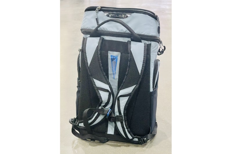 Titan Deep Freeze 26 Can Cool Bag Backpack Cooler Blue Titan Deep Freeze 26 Can Cool Bag Backpack Cooler Blue
