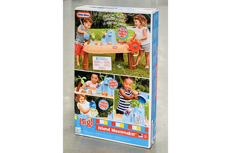 Island Wavemaker Water Table Little Tikes